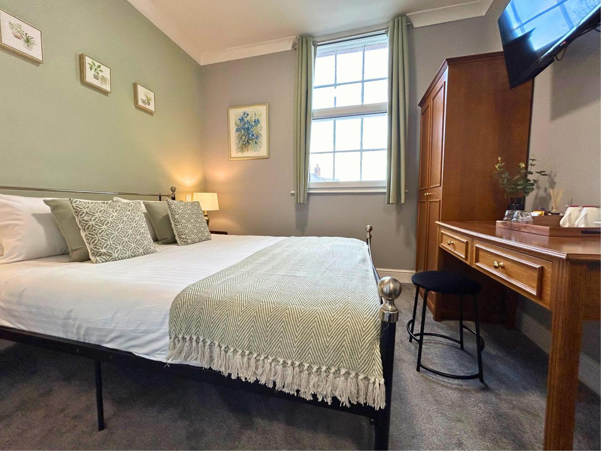 The Windmill Hotel Alford  Екстер'єр фото